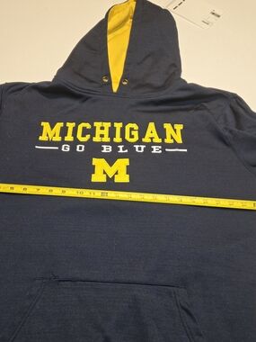 Colosseum NCAA Michigan Navy Pullover Hoodie with Yellow Hood Lining